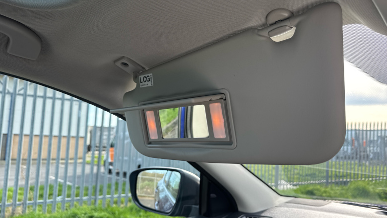 Nissan Qashqai 1.2 DiG-T Tekna 5dr Petrol Hatchback